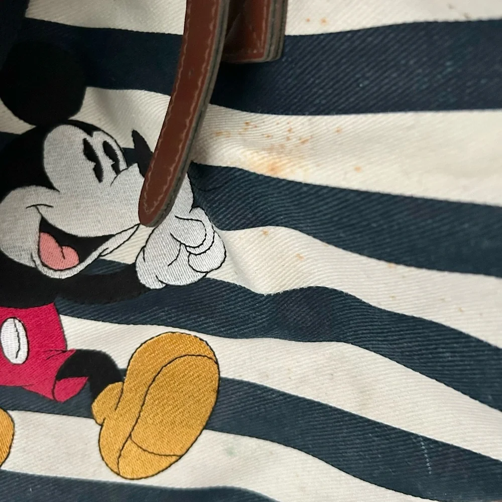 Disney Duffle Bag - Picture 10 of 12